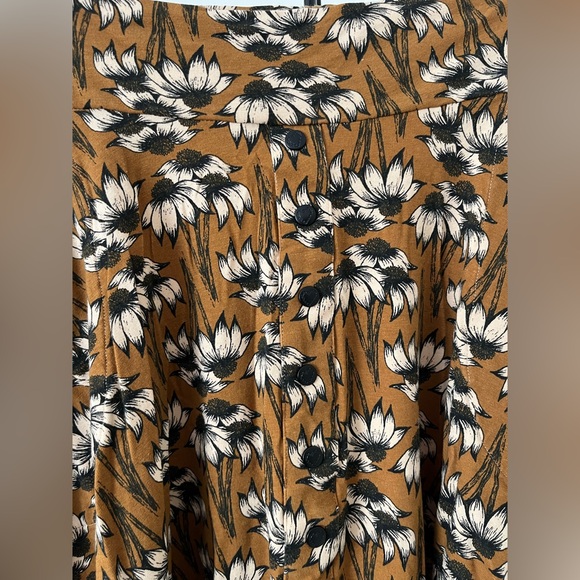 🌼 Effie’s Heart Lotus Blooms Skirt • XL • Retro Whimsy & Cottagecore Magic 🌼 - Picture 4 of 13